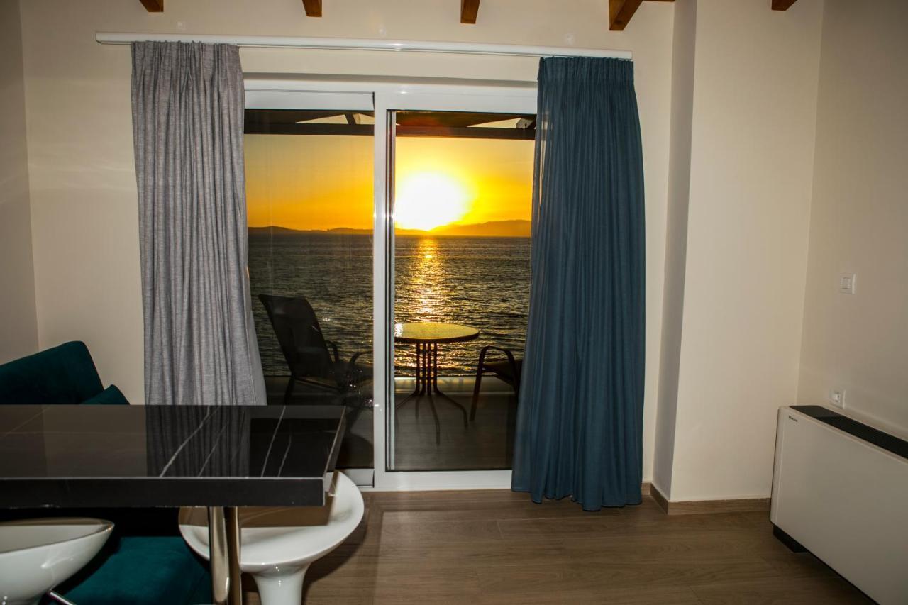Hotel Alexander Mýtikas Eksteriør bilde