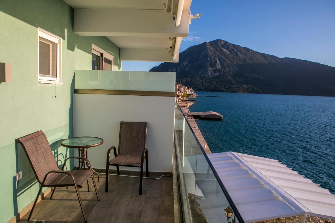 Hotel Alexander Mýtikas Eksteriør bilde