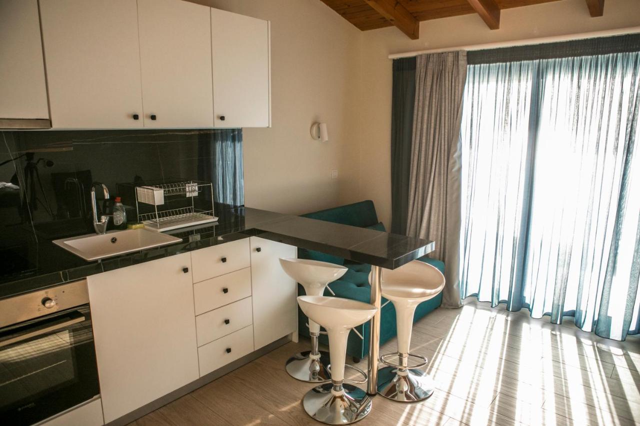 Hotel Alexander Mýtikas Eksteriør bilde
