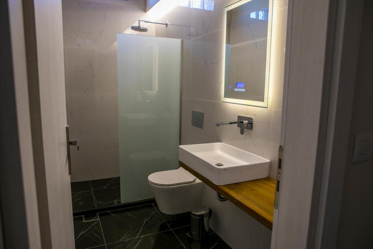 Hotel Alexander Mýtikas Eksteriør bilde