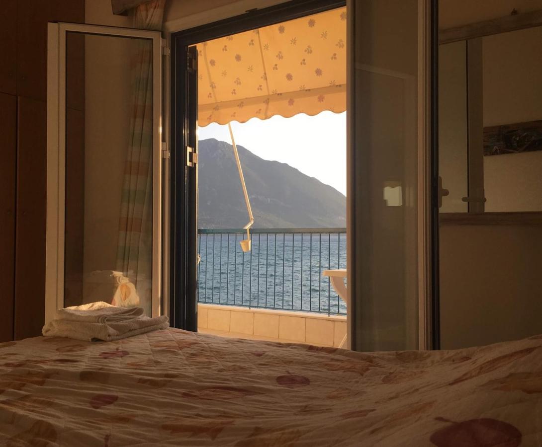 Hotel Alexander Mýtikas Eksteriør bilde