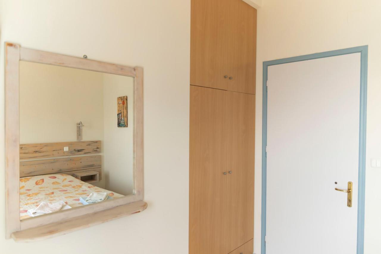 Hotel Alexander Mýtikas Eksteriør bilde
